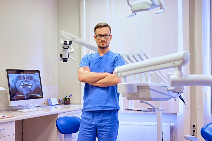 Autistic Kid Says He Doesn&#8217;t Like Braces, Mom Tries To Explain But Dentist Threatens To Report Her