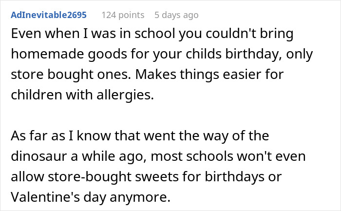 Mom Spends Hours Baking Cupcakes For Son’s Birthday, Is Furious After School&#8217;s Reaction
