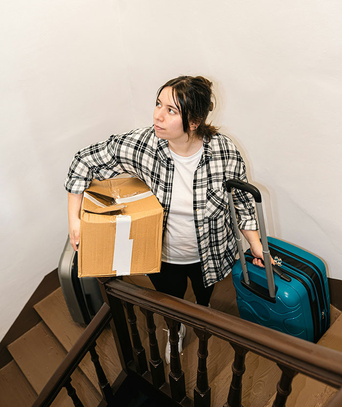 “Pack Your Bags And Get Out”: Woman Reveals She’s Leaving In 5 Days For A Solo Trip, Partner Is Not Having It