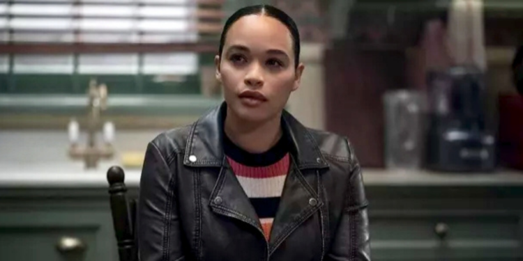 Cleopatra Coleman in Cobweb Cleopatra Coleman in Cobweb