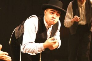 Elliot Kingsley Image in theater