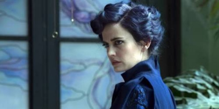 Eva Green in Miss Peregrine's Home for Peculiar Children