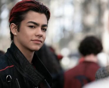 malachi barton image smiling in dark clothing