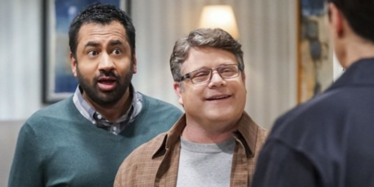 Sean Astin in The Big Bang Theory Sean Astin in The Big Bang Theory