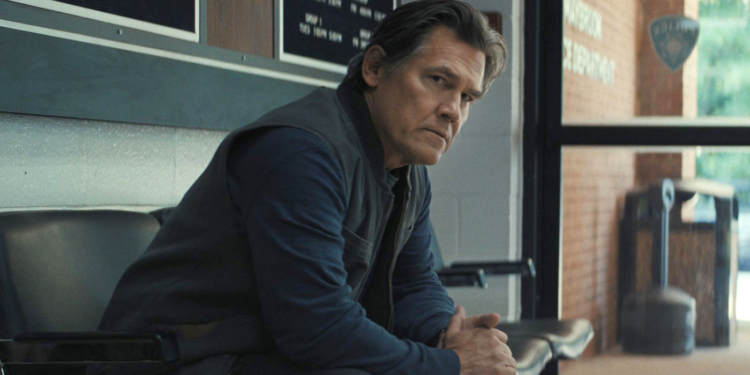 Josh Brolin in Weapons (2025)