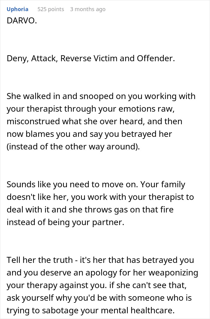Woman Eavesdrops On Boyfriend’s Private Therapy Session, Is Angered By What She Hears