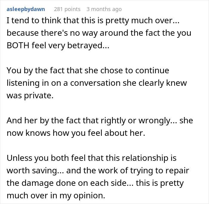 Woman Eavesdrops On Boyfriend’s Private Therapy Session, Is Angered By What She Hears