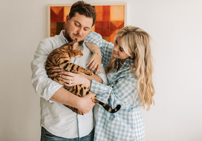 MIL Issues DIL An Ultimatum At Her Own Home, Regrets It: “You Don’t Get To Decide Who Lives Here”