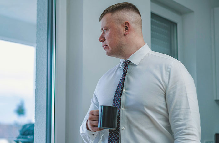 Manager Delays Raises To Boost His Bonus, Messes With The Wrong Employee