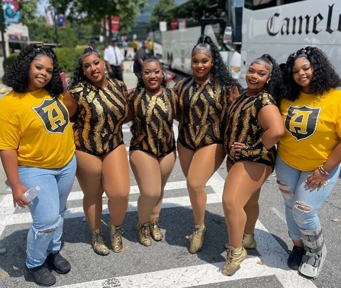 College Band Announcer Body-Shames Plus-Size Dancers At Halftime, Backlash Forces Apology