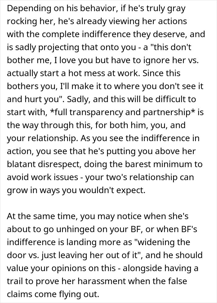 Man Doesn’t Get Why GF Is Upset About His “Work Wife” Who’s Sending Him Hearts And Mirror Selfies