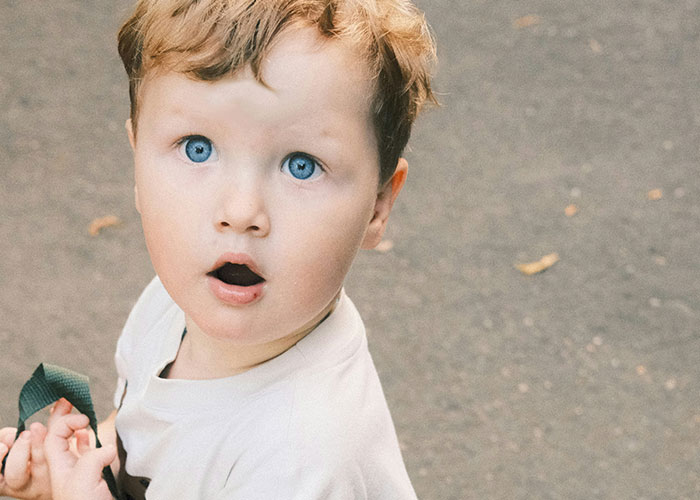 “Is That A Zombie?!”: 100 Times Moms Were Mortified By The Darndest Things Their Kids Said Or Did