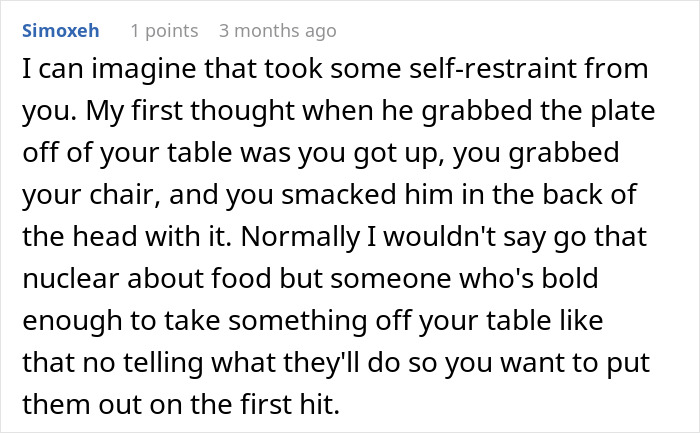 Dad Steals Stranger’s Spicy Chicken Sandwich For His Kid, Chaos Ensues When The Child Vomits Everywhere