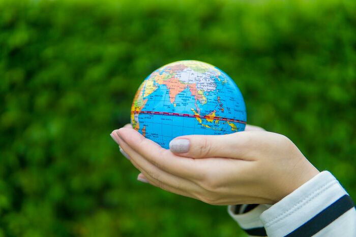 “Think You Know The World?”: Test Yourself With 30 Open-Ended Geography Questions