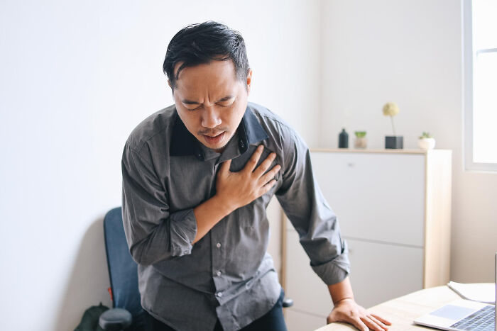 29 Scary Times Doctors Brushed Off Someone’s Symptoms As “Just Anxiety” But It Was Anything But
