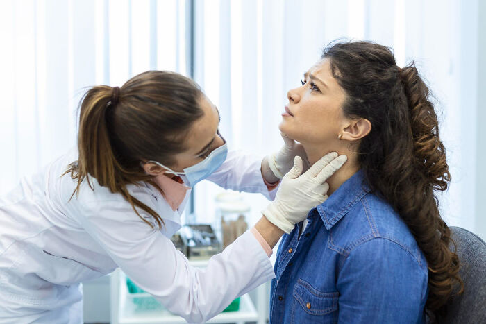 29 Scary Times Doctors Brushed Off Someone’s Symptoms As “Just Anxiety” But It Was Anything But