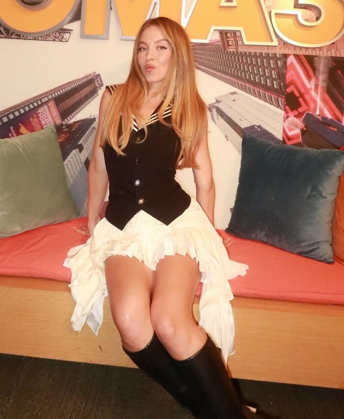 &#8220;Never Beating The Red Hat Allegations&#8221;: Rapper Under Fire For Twerking With Sydney Sweeney