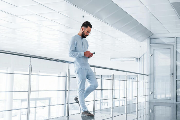 Netizens Reveal 30 Of The Most Unsettling Secrets Discovered While Snooping On A Partner’s Phone