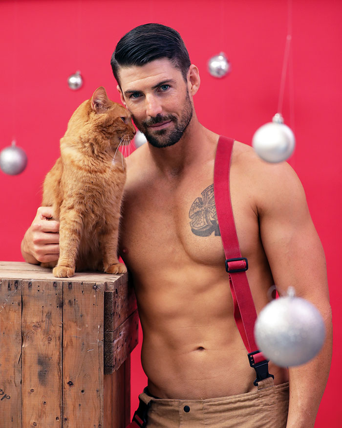 The Australian Firefighters Calendar: 50 Times Firefighters Melted Hearts With Kittens