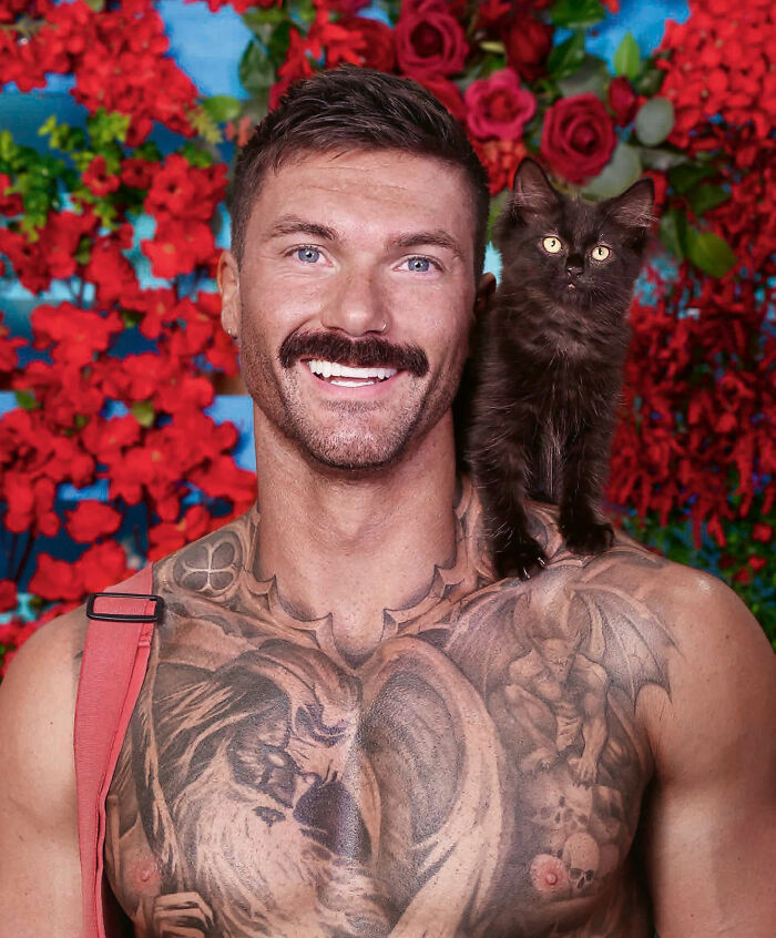 The Australian Firefighters Calendar: 50 Times Firefighters Melted Hearts With Kittens
