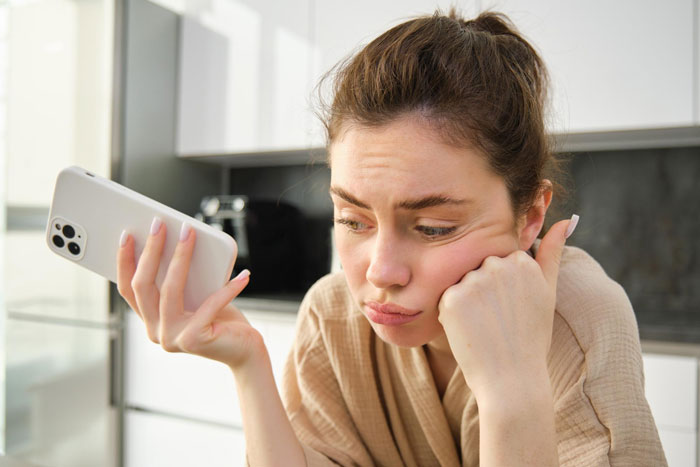 &#8220;Women Do Not Need To Placate Men&#8221;: Lady&#8217;s Disinterest In Autistic Friend&#8217;s Fav Show Leads To Drama