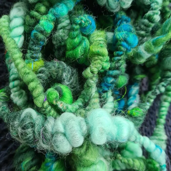 Meditative, Colorful, Mesmerizing: This Artist’s Fiber Art Has It All (50 Pics)