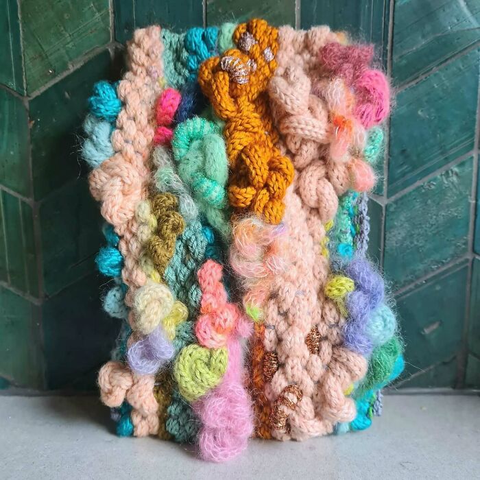 Meditative, Colorful, Mesmerizing: This Artist’s Fiber Art Has It All (50 Pics)