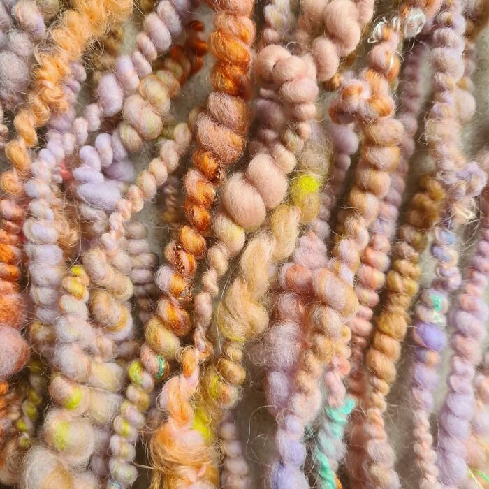 Meditative, Colorful, Mesmerizing: This Artist’s Fiber Art Has It All (50 Pics)