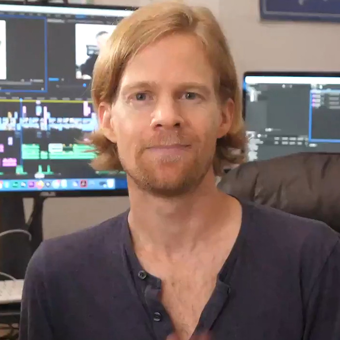 Man Behind “Blinking Guy” GIF Is Unrecognizable 8 Years After Becoming Internet Star