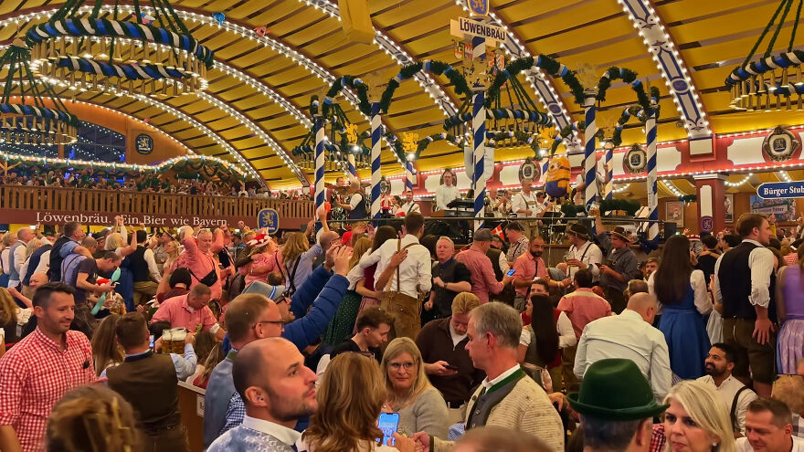 Fatal Explosion In Munich And Threatening Letter Force Police To Shut Down The Famous Oktoberfest
