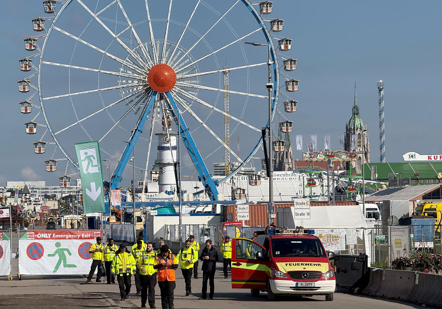 Fatal Explosion In Munich And Threatening Letter Force Police To Shut Down The Famous Oktoberfest