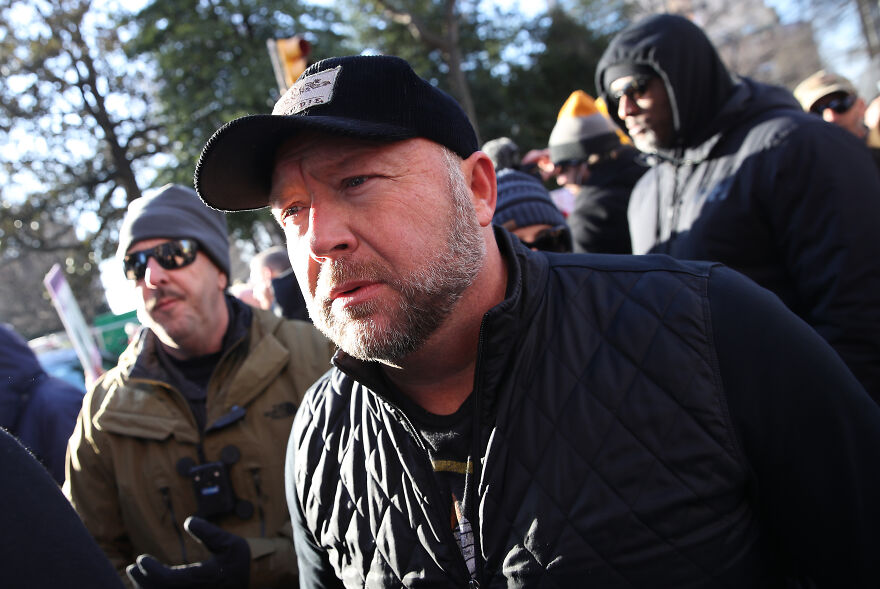 Alex Jones’ Net Worth In 2025 Faces Relentless Scrutiny From Courts And Creditors