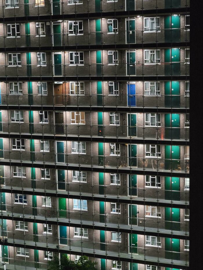 100 Pictures Of ‘Urban Hell’ Showing Everything That’s Wrong With Our Society (New Pics)