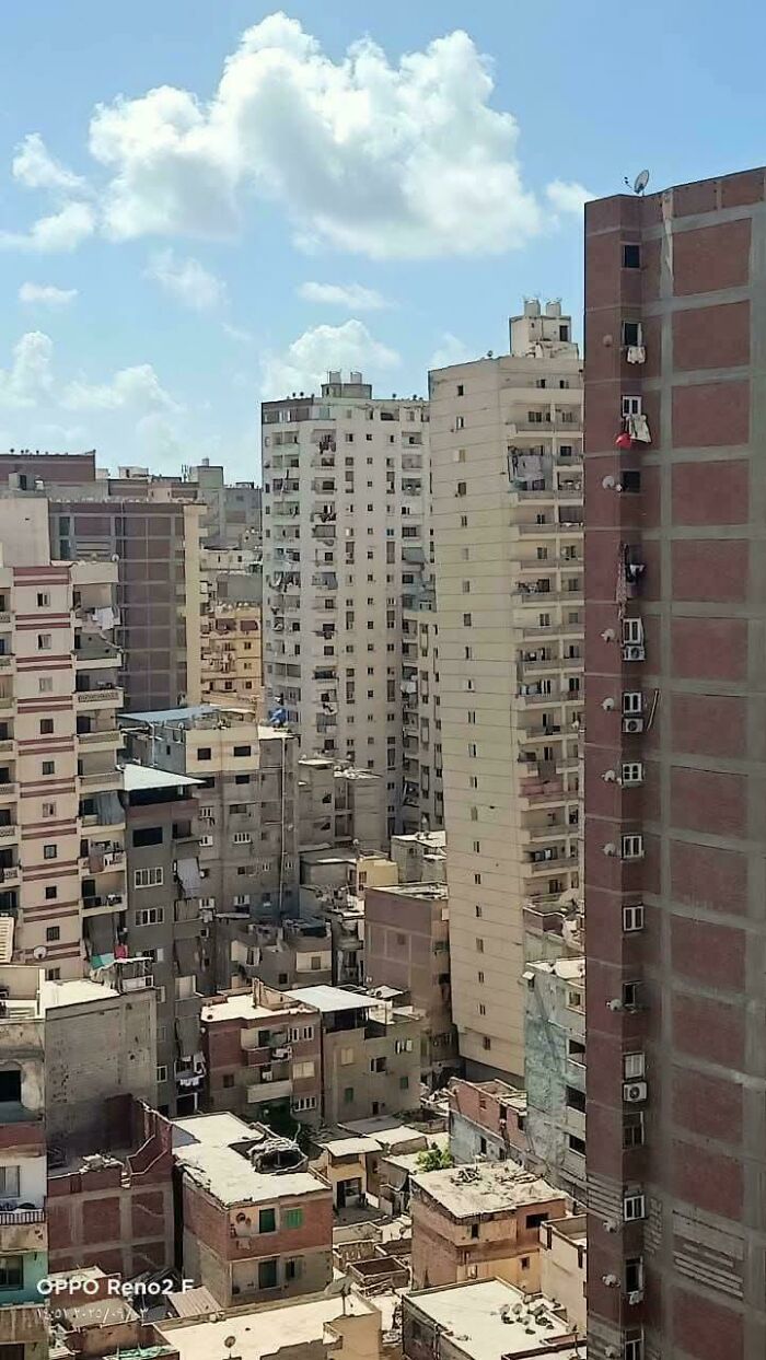 100 Pictures Of ‘Urban Hell’ Showing Everything That’s Wrong With Our Society (New Pics)