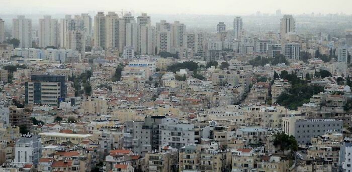 100 Pictures Of ‘Urban Hell’ Showing Everything That’s Wrong With Our Society (New Pics)