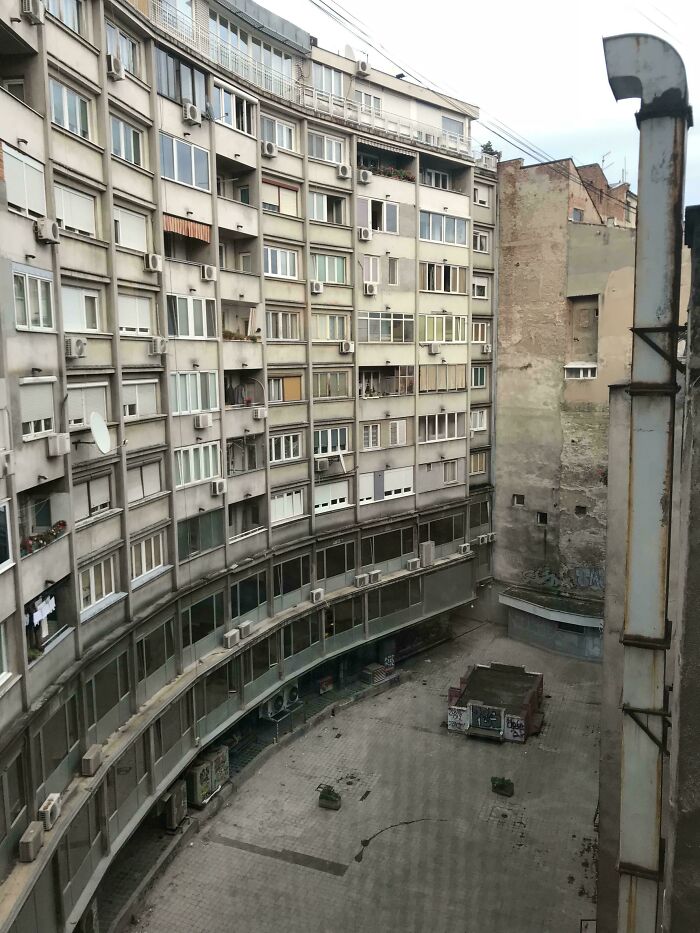 100 Pictures Of ‘Urban Hell’ Showing Everything That’s Wrong With Our Society (New Pics)