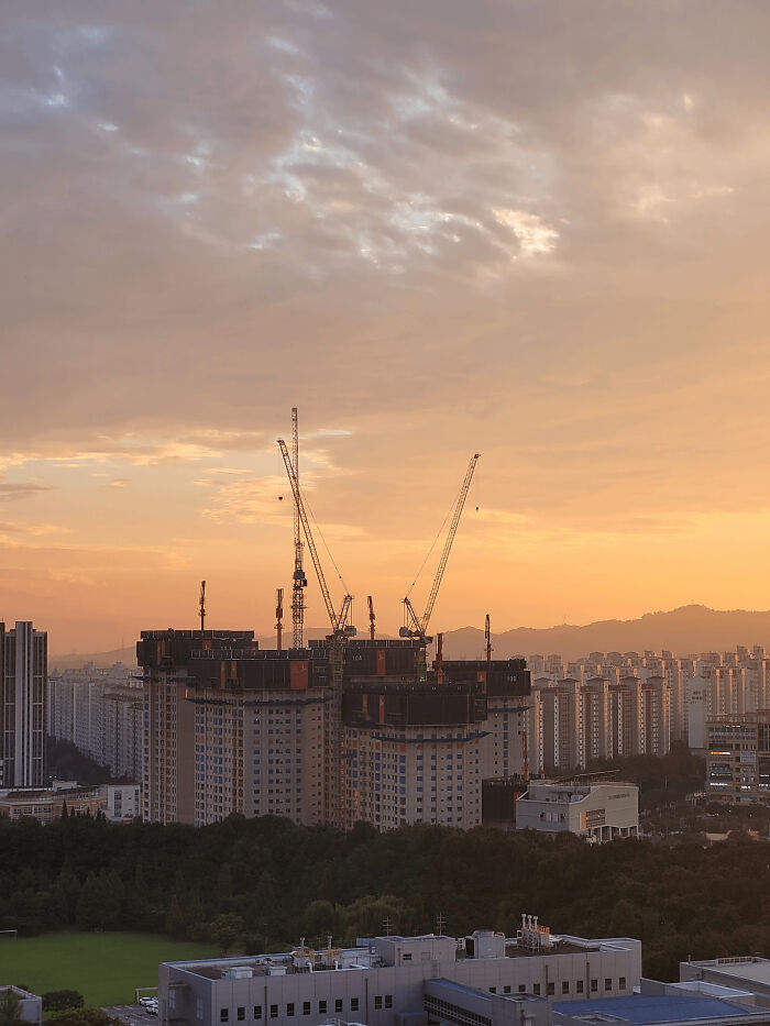 100 Pictures Of ‘Urban Hell’ Showing Everything That’s Wrong With Our Society (New Pics)