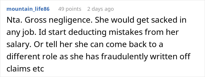 Doctor Refuses To Rehire Sister After She Cost The Practice $40,000, Parents Freak Out