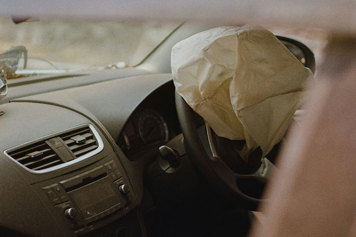 How To Ruin Your Entire Life: 59 Real And Sobering Stories Shared By People Online