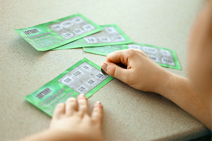 “Credit Card Was Free Money”: 93 Times Young People Exposed How Out Of Touch They Are Without Even Trying