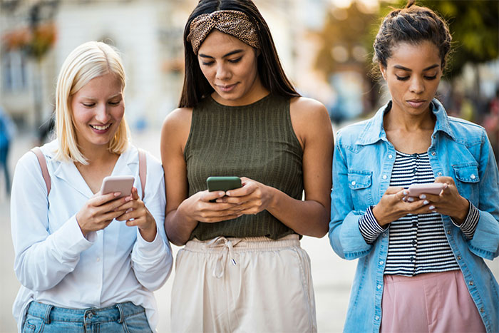 “Credit Card Was Free Money”: 93 Times Young People Exposed How Out Of Touch They Are Without Even Trying