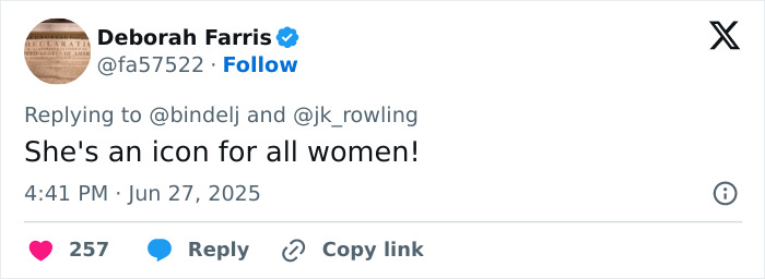 User Bets $100 That J.K. Rowling Is A &#8216;Closet Lesbian&#8217; And Her Response Has Hilarious Reactions