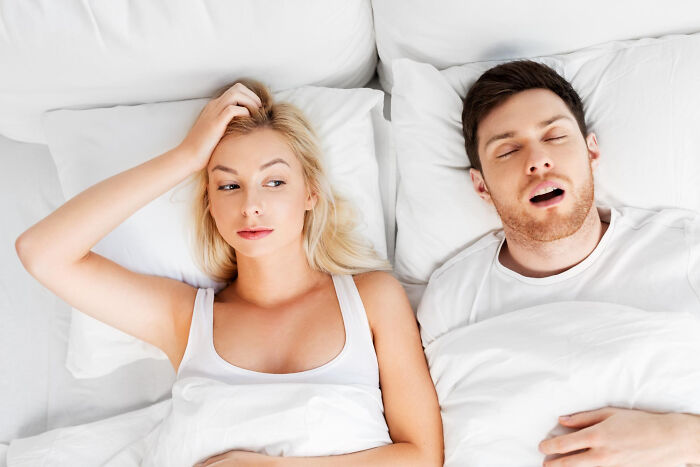 35 Childish Things That Cost Men Their Relationships, And They Were Totally Clueless About It
