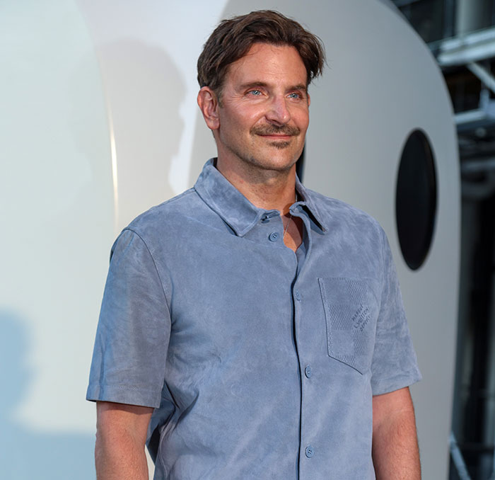 Plastic Surgeons Comment On Bradley Cooper&#8217;s Seemingly New Look
