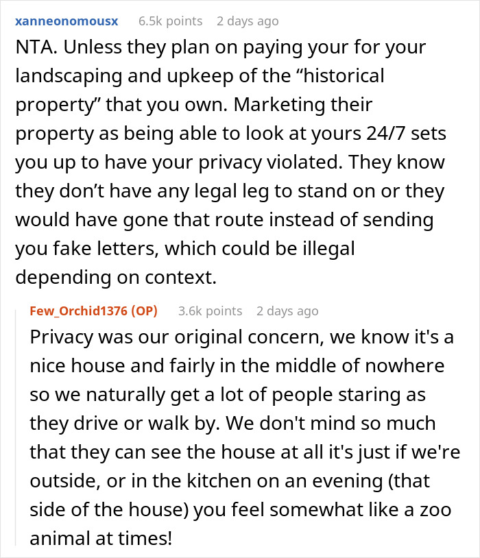 “Your Property, Your Hedge, Your Rules”: Couple Won’t Cut Down Hedge For Next Door Airbnb’s Benefit