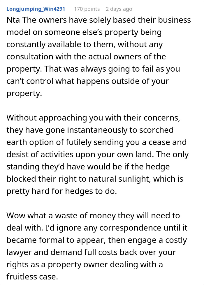 “Your Property, Your Hedge, Your Rules”: Couple Won’t Cut Down Hedge For Next Door Airbnb’s Benefit