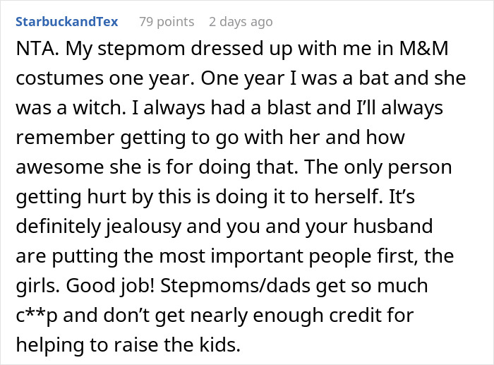 Woman’s Halloween Costume With Stepkids Drives Their Mom Mad, Internet Suspects It’s Not About The Costume