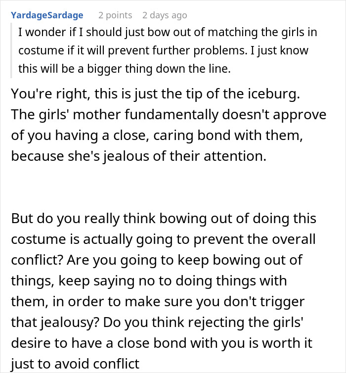 Woman’s Halloween Costume With Stepkids Drives Their Mom Mad, Internet Suspects It’s Not About The Costume