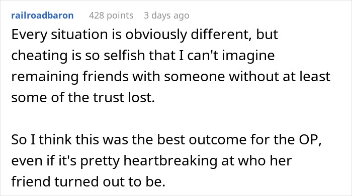 Woman Decides To Ruin 11-Year Friendship After Seeing What Her BFF Did On Girls’ Night