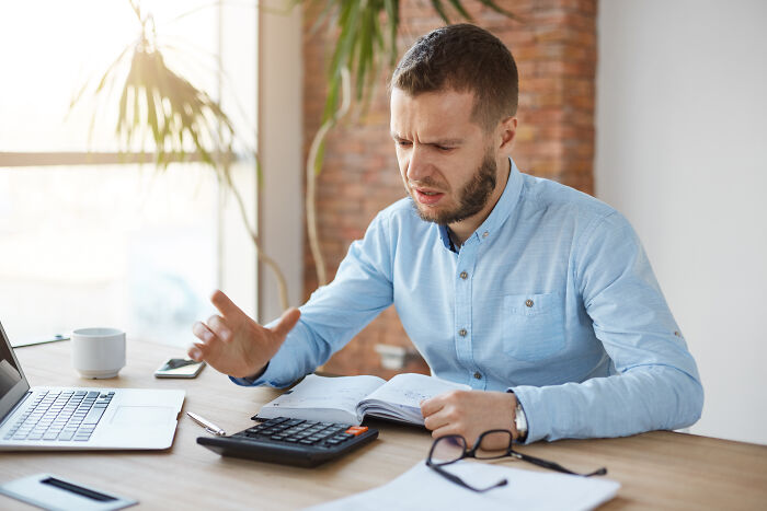 55 Crazy Stories From Accountants That Prove Their Job Is Not Boring At All